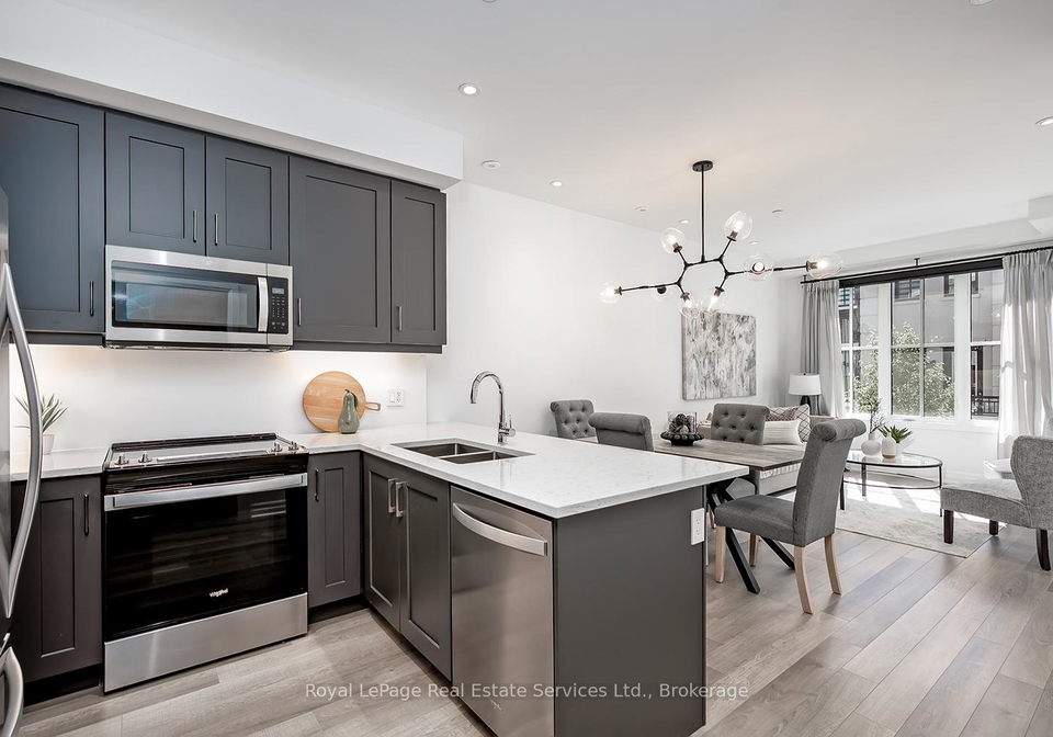 665-cricklewood-drive-mississauga-ontario-w13452518