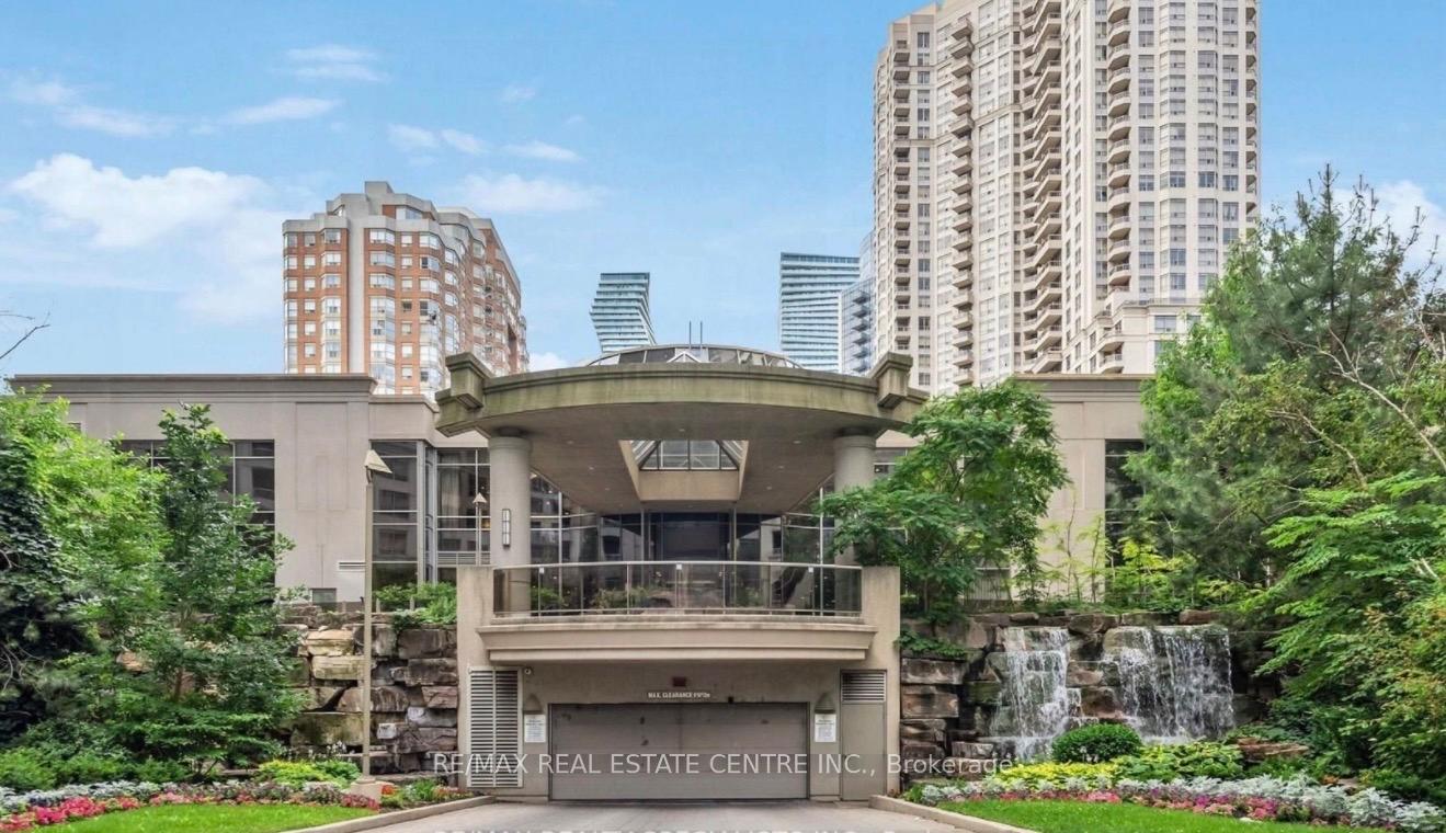3880-duke-of-york-boulevard-mississauga-ontario-w13452552