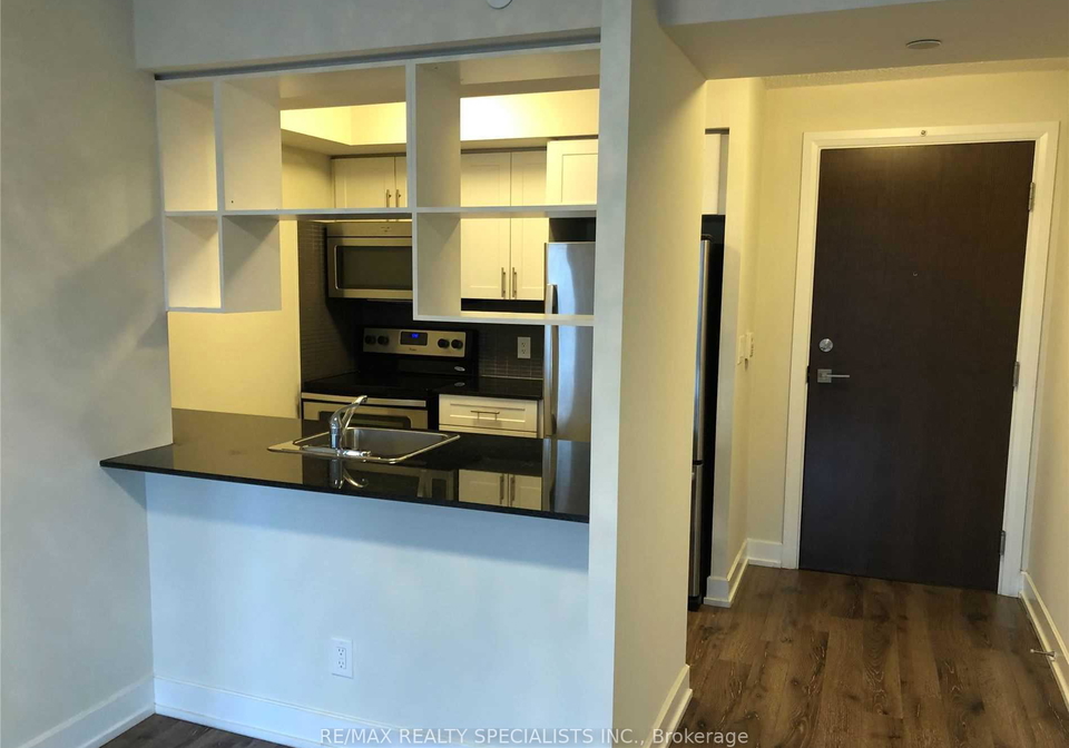 6-eva-road-etobicoke-ontario-w13452600