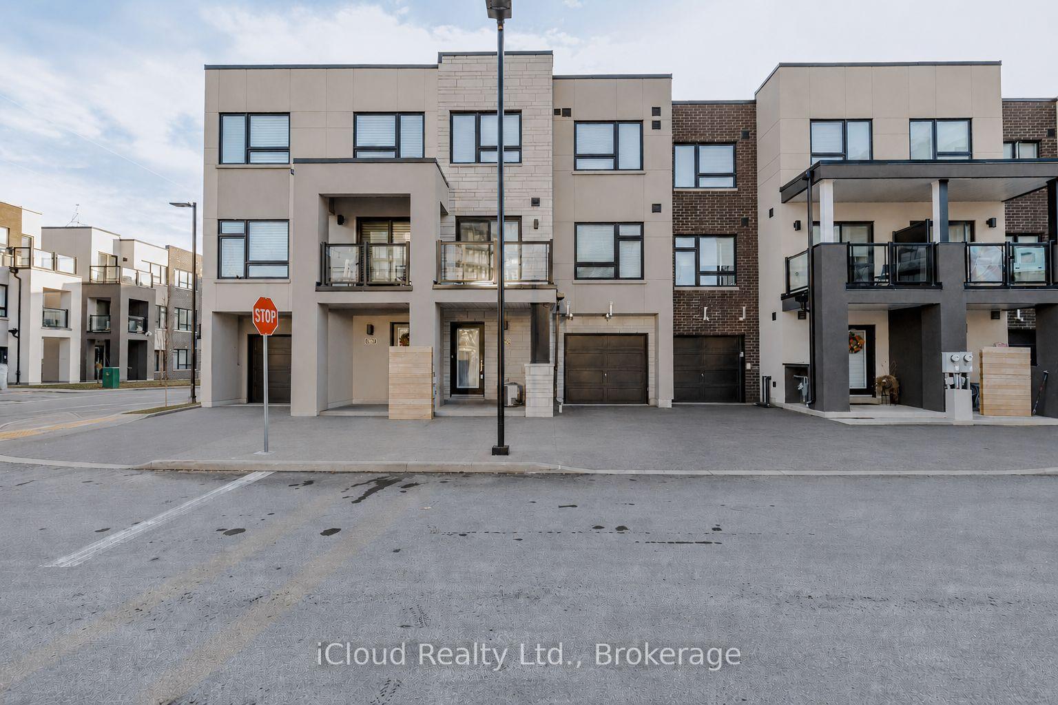 3189-bastedo-common-burlington-ontario-w13452686