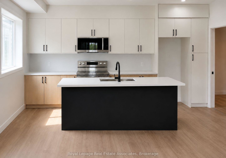 17-white-avenue-toronto-ontario-w13452828