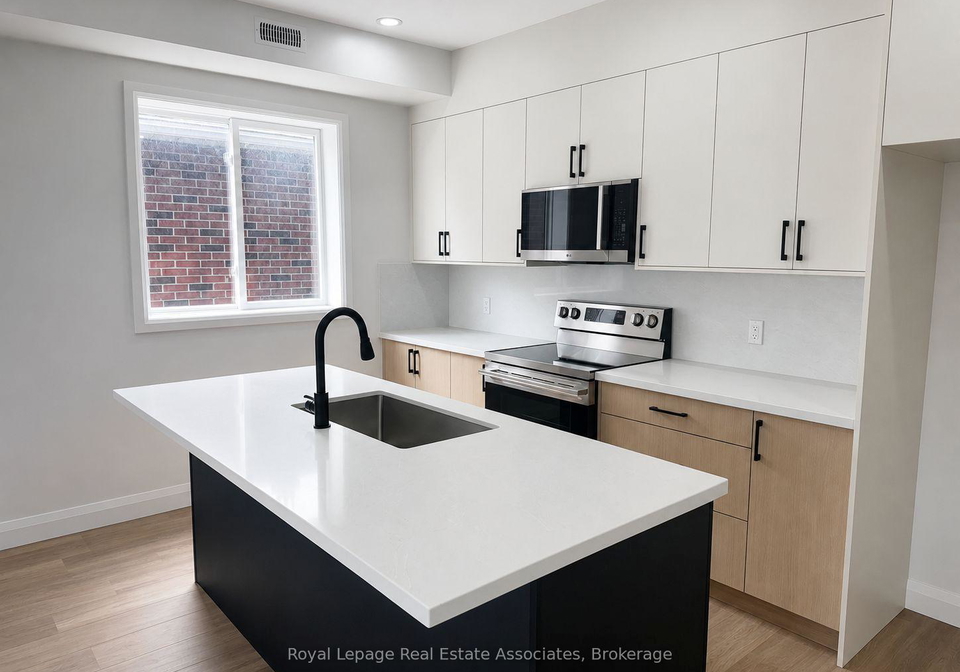 17-white-avenue-toronto-ontario-w13452828