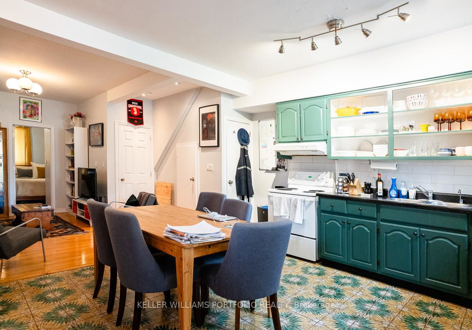 184-franklin-avenue-toronto-ontario-w13452836