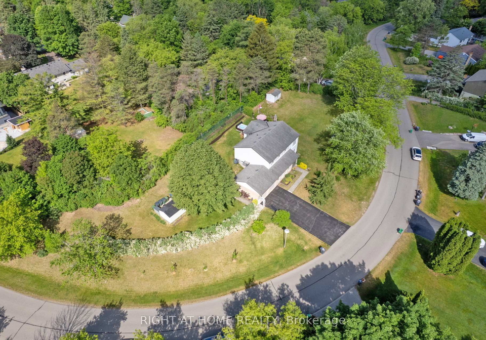 10-munro-street-caledon-ontario-w13453044