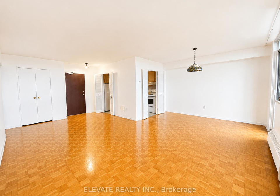 360-ridelle-avenue-north-york-ontario-w13453074