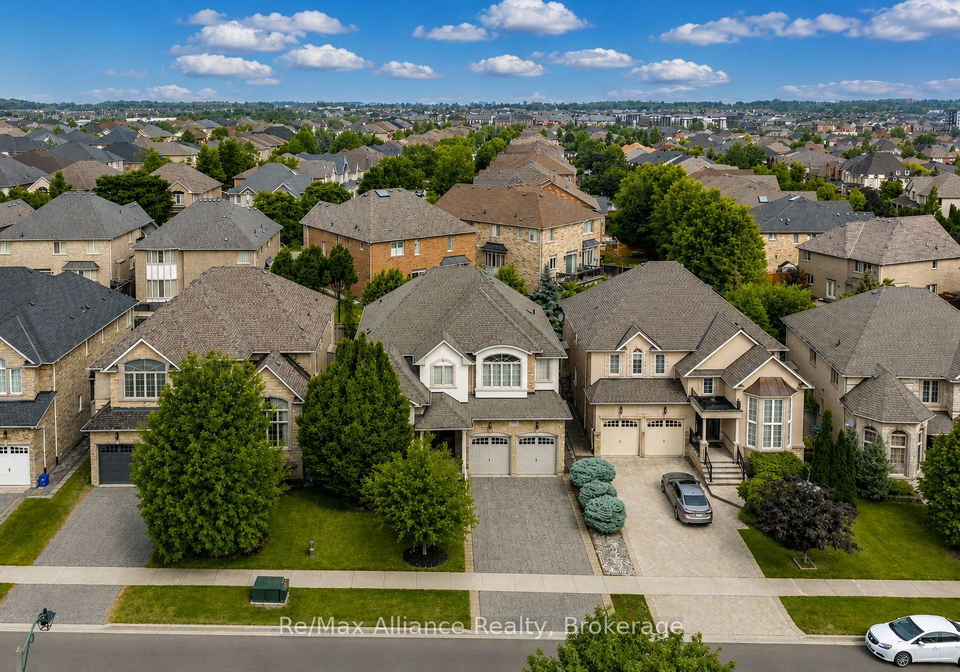 1367-arrowhead-road-oakville-ontario-w13453076