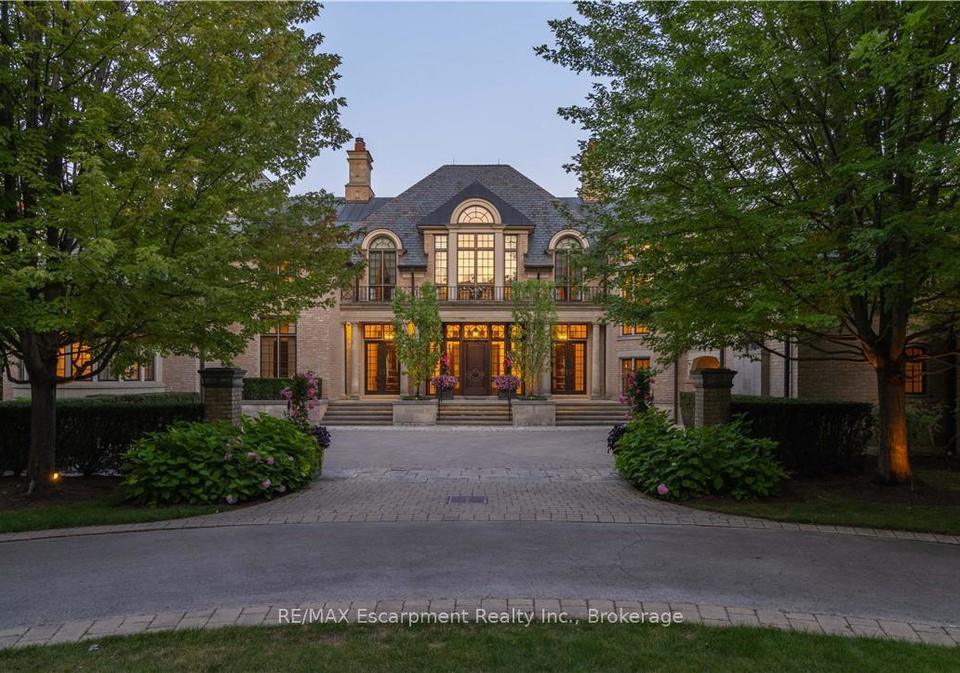 2054-lakeshore-road-e-oakville-ontario-w13453124
