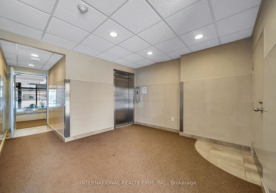 1615-bloor-st-street-mississauga-ontario-w13453144