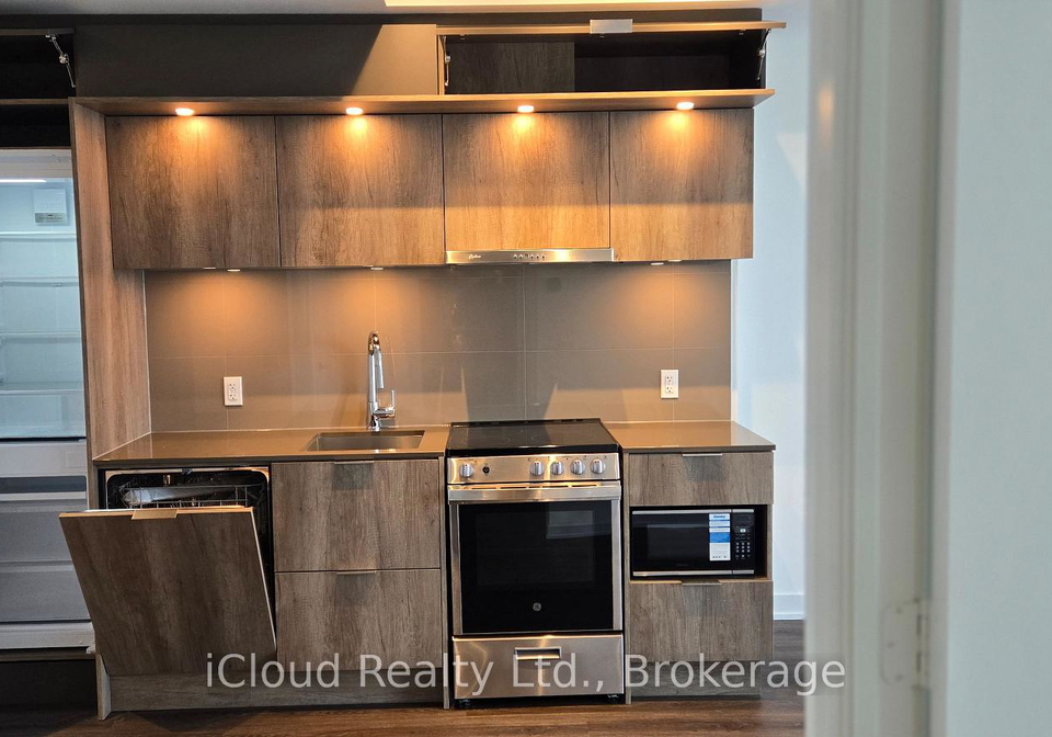 448-burmhamthorpe-road-w-mississauga-ontario-w13453386