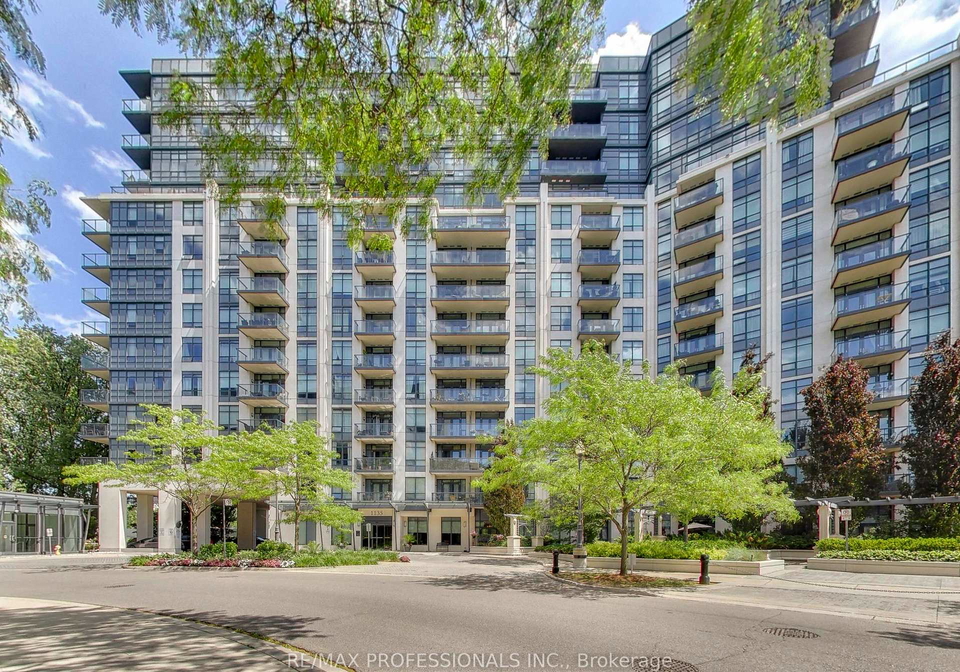 1135-royal-york-road-etobicoke-ontario-w13453394