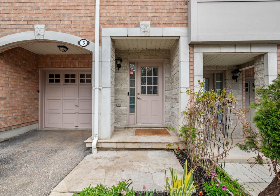 3071-treadwells-drive-mississauga-ontario-w13453582
