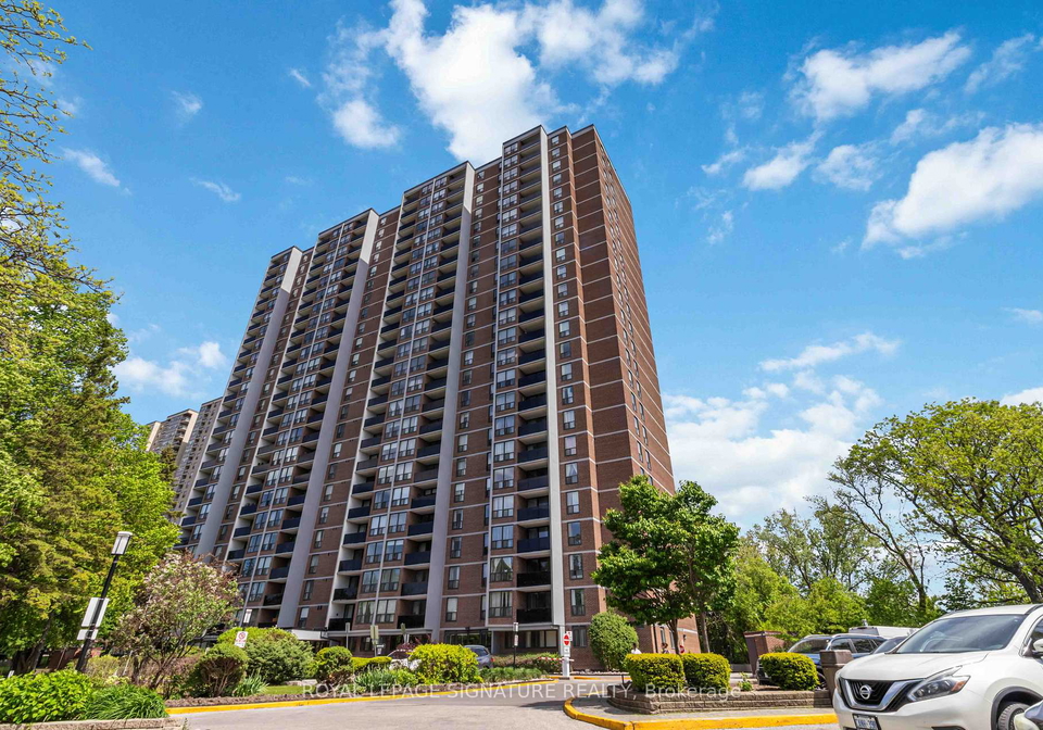 85-emmett-avenue-north-york-ontario-w13453588