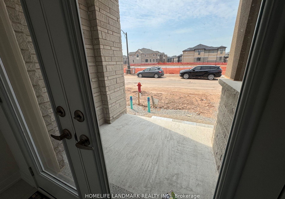 1172-tanbark-avenue-oakville-ontario-w13453620