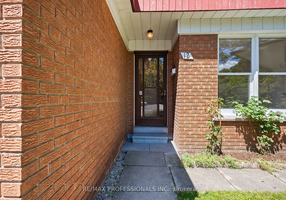 12-ormskirk-court-toronto-ontario-w13453658