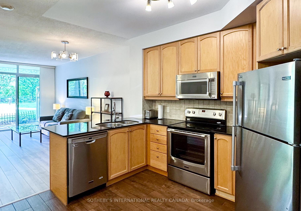 70-absolute-avenue-mississauga-ontario-w13453696