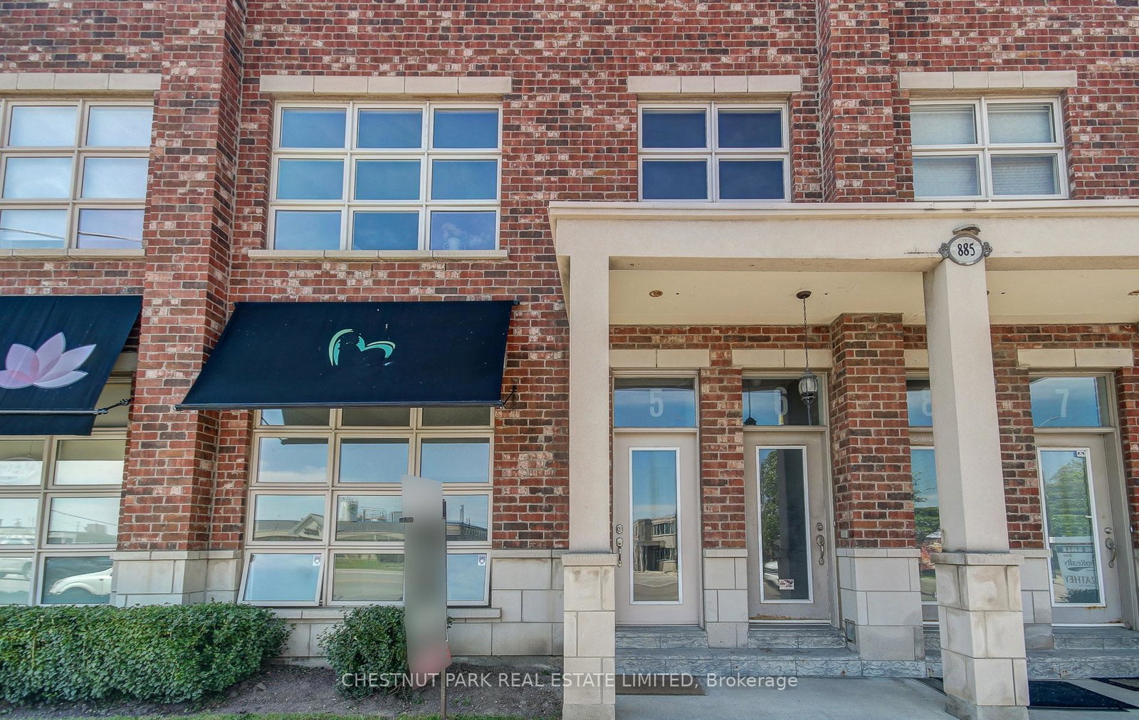 88lakeshore-road-e-mississauga-ontario-w13453830