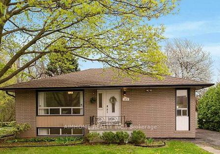2076-constance-drive-oakville-ontario-w13453990