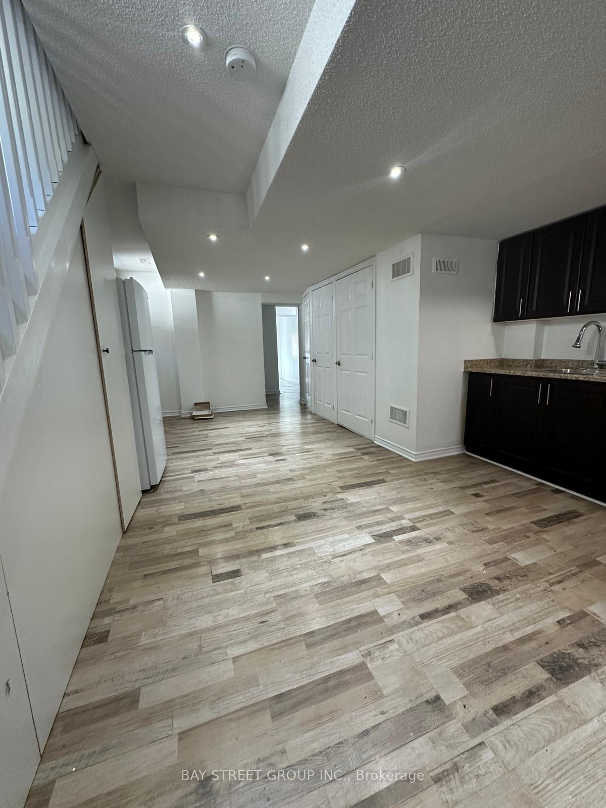 1106-haig-boulevard-mississauga-ontario-w13454108