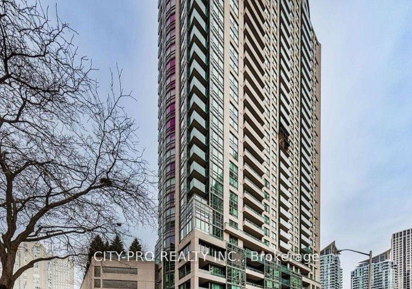 208-enfield-place-mississauga-ontario-w13454214