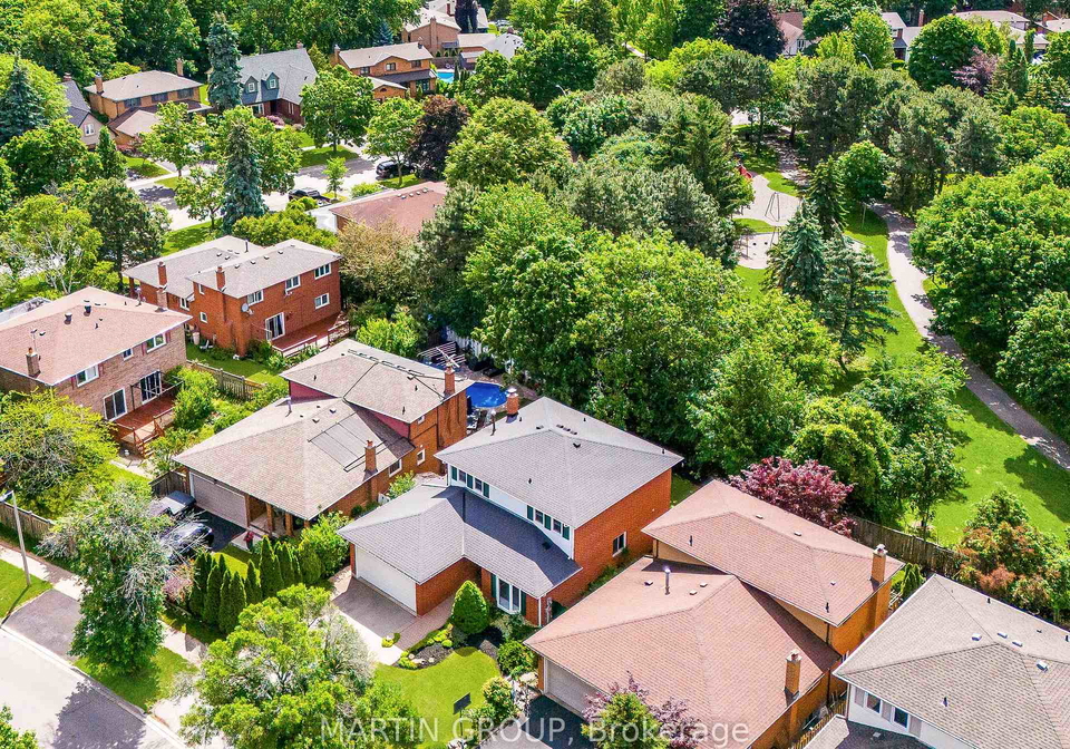 1456-harmsworth-square-oakville-ontario-w13454398