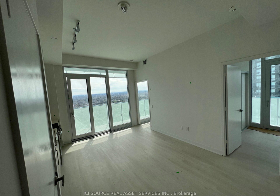 3900-confederation-parkway-mississauga-ontario-w13454406