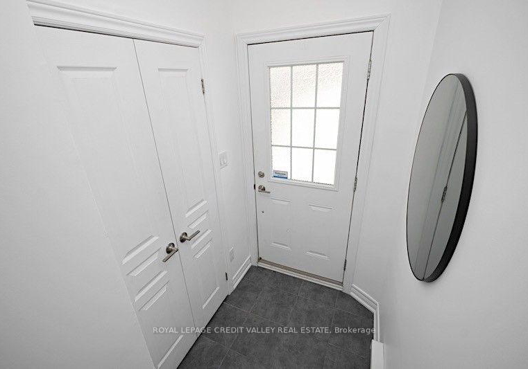 1401-plains-road-e-burlington-ontario-w13454720