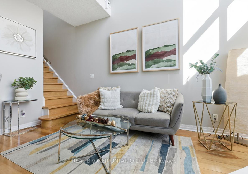 220-burnhamthorpe-road-w-mississauga-ontario-w13454886