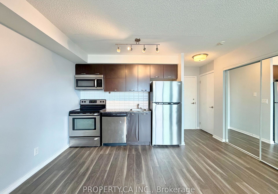 38-joe-shuster-way-toronto-ontario-w13454912