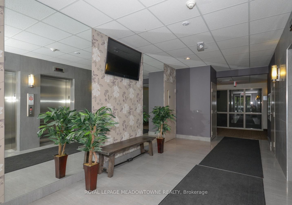 383-main-street-e-milton-ontario-w13455000