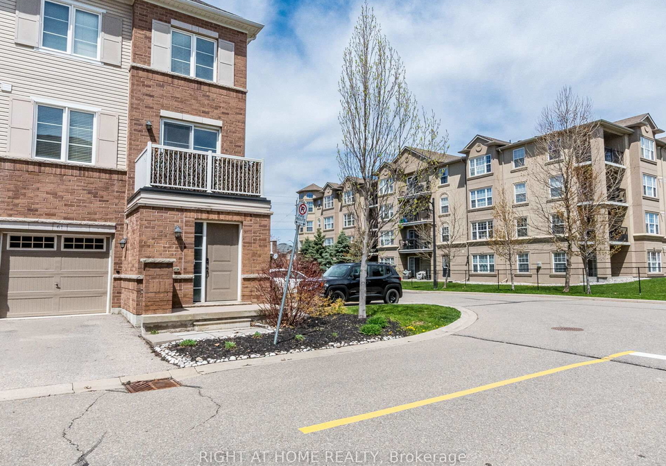 165-hampshire-way-milton-ontario-w13455066