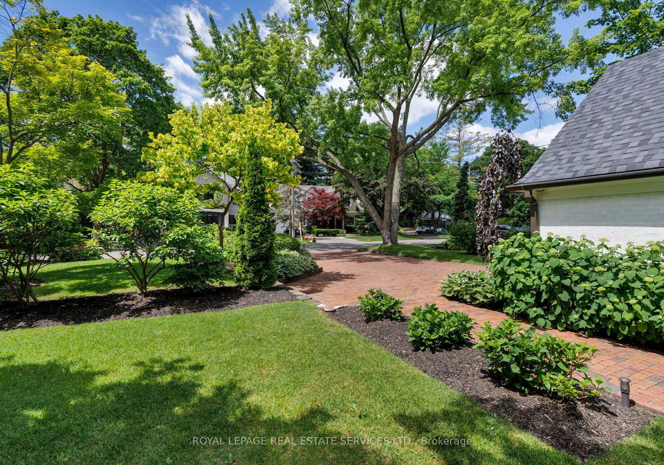 47-edgevalley-drive-etobicoke-ontario-w13455140