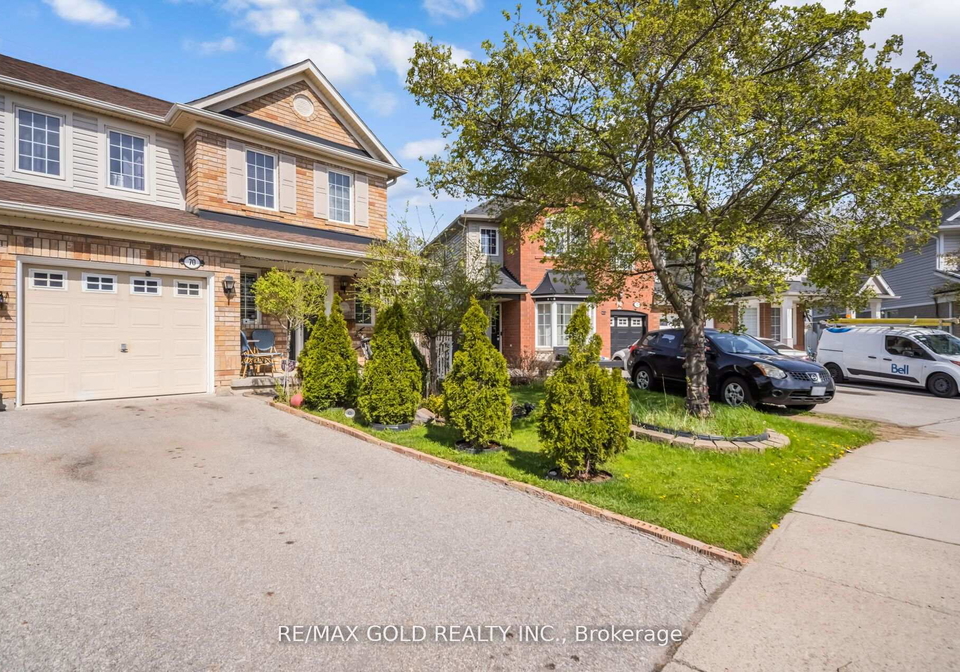 70-sweetwood-circle-brampton-ontario-w13455272
