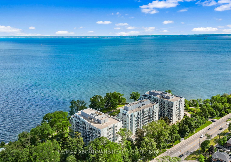 3500-lakeshore-road-w-oakville-ontario-w13455778