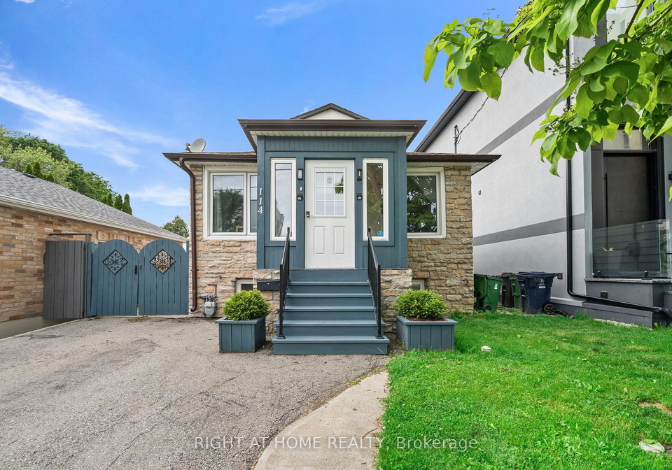 114-new-castle-street-n-etobicoke-ontario-w13456080