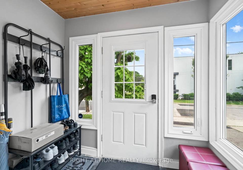 114-new-castle-street-n-etobicoke-ontario-w13456080