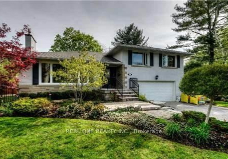 207-pinehurst-drive-oakville-ontario-w13456134
