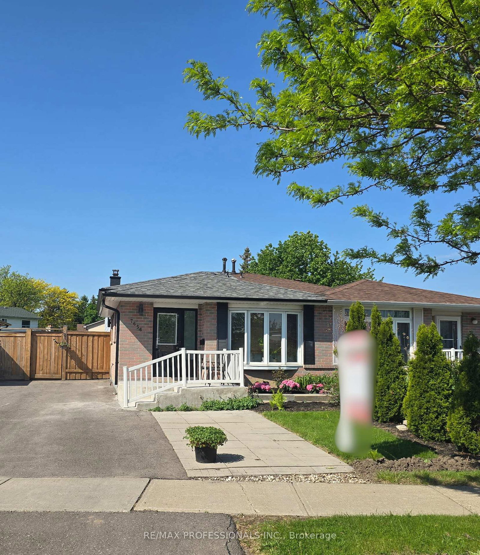 7656-priory-crescent-mississauga-ontario-w13456348