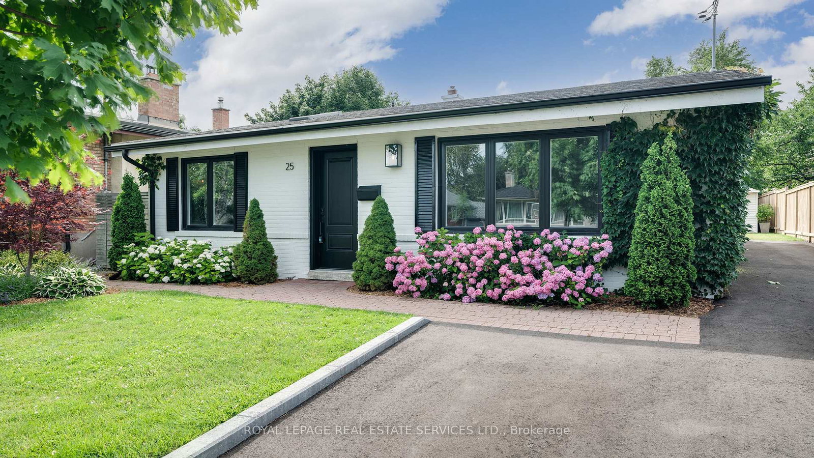 25-brougham-crescent-e-etobicoke-ontario-w13456408