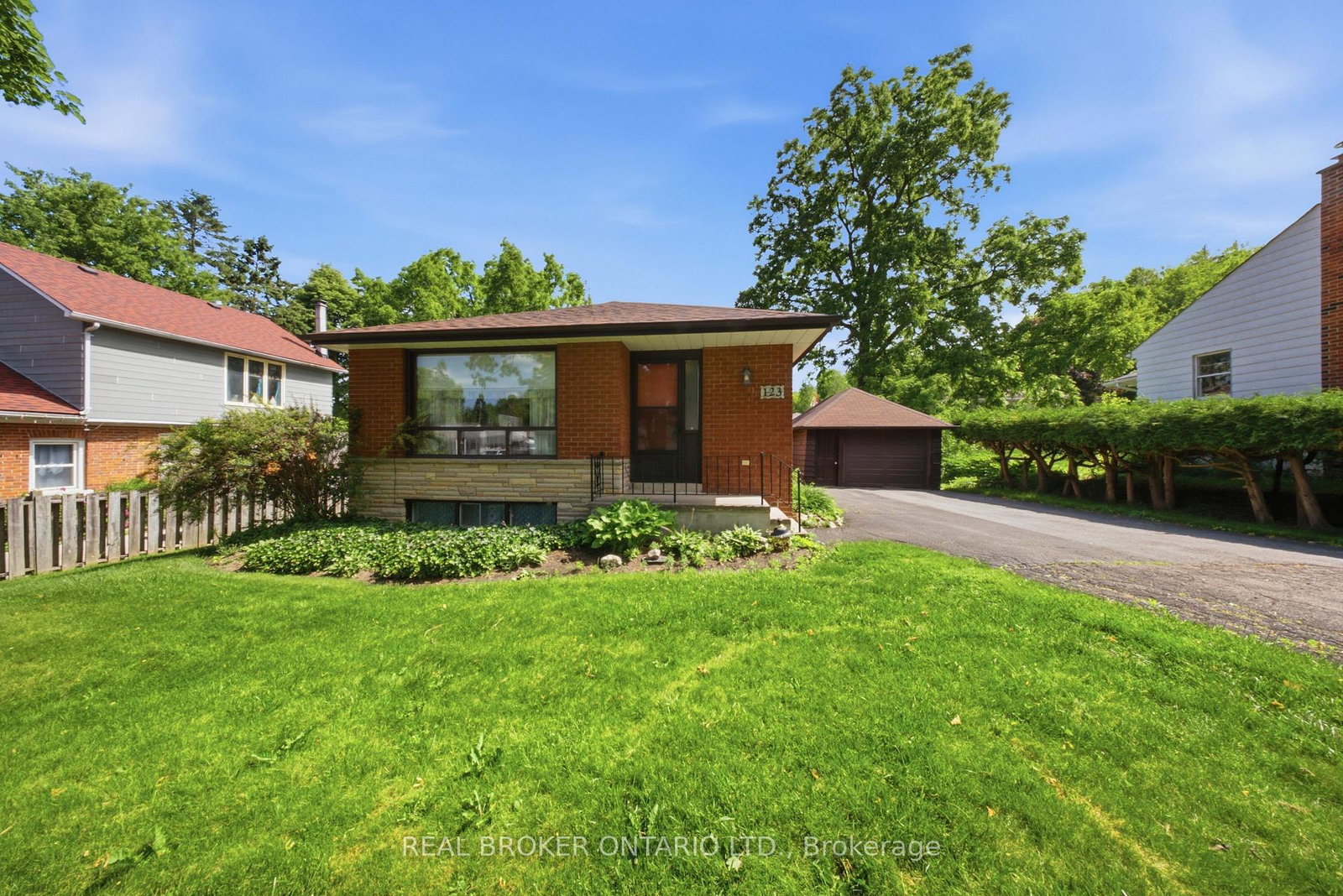 123-james-street-caledon-ontario-w13456554