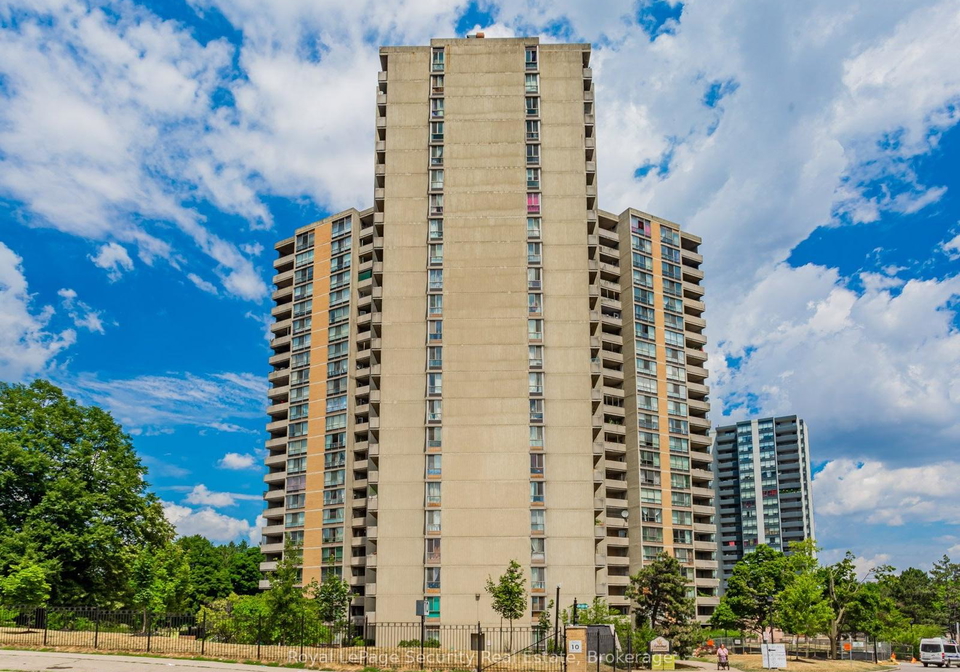 10-martha-eaton-way-north-york-ontario-w13456782
