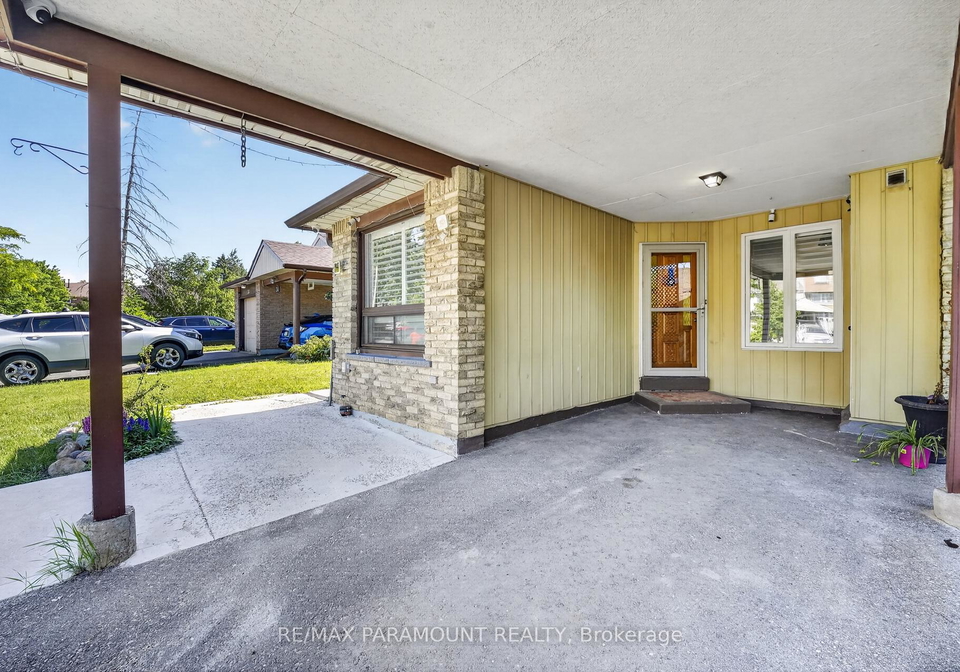 32-fanshawe-drive-brampton-ontario-w13456942
