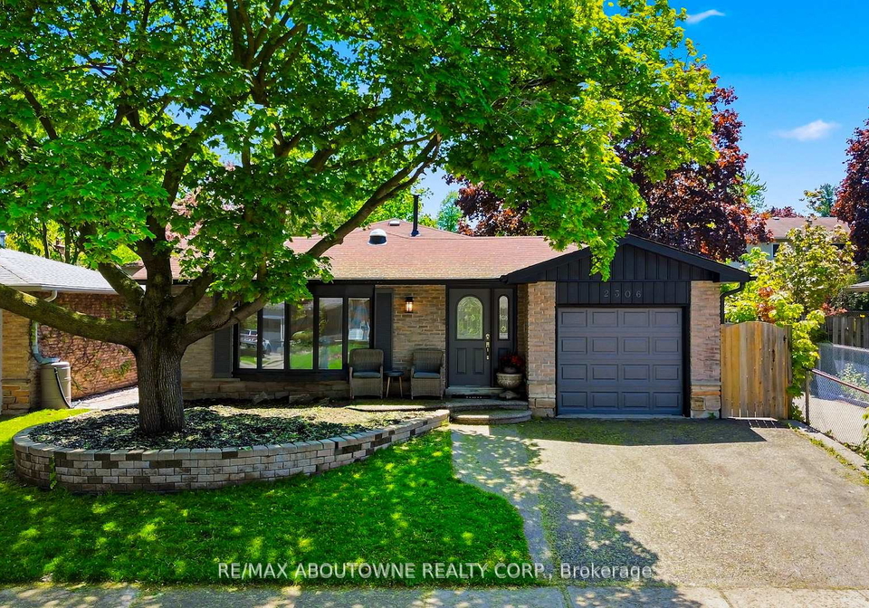 2306-devon-road-oakville-ontario-w13457078
