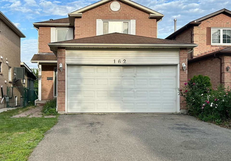162-clansman-trail-mississauga-ontario-w13457106