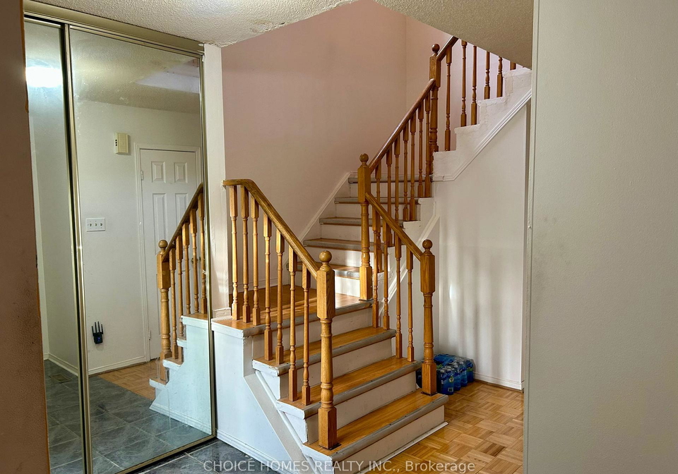 162-clansman-trail-mississauga-ontario-w13457106