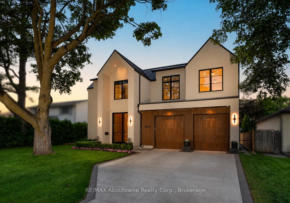 203-weybourne-road-oakville-ontario-w13457162