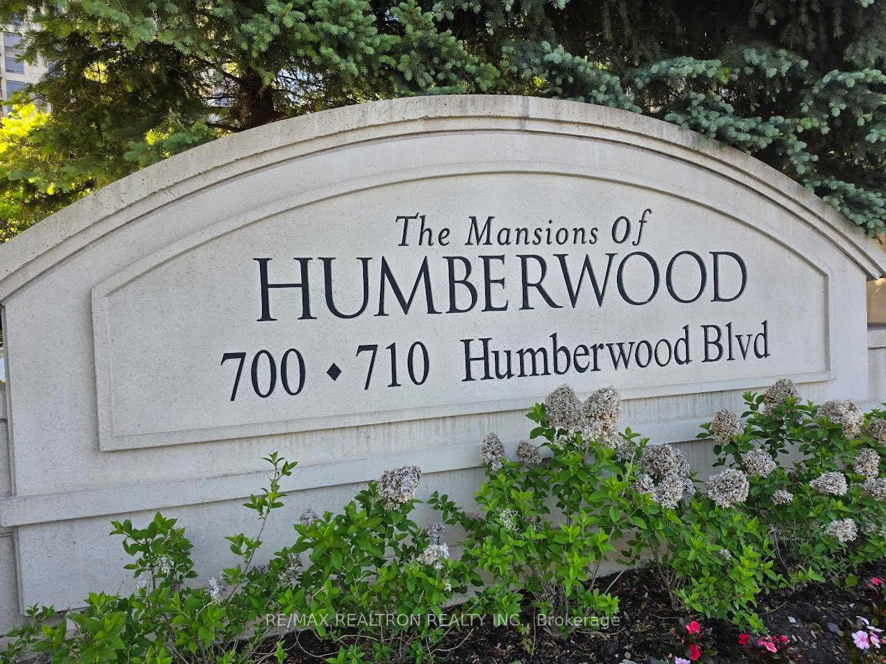 700-humberwood-boulevard-etobicoke-ontario-w13457312