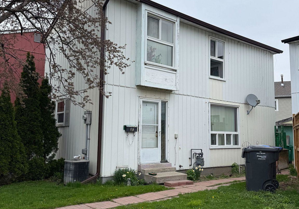 15-huntingwood-crescent-brampton-ontario-w13457324