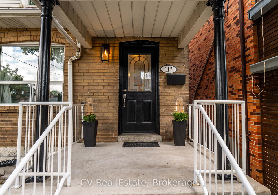 117-regent-street-toronto-ontario-w13457342