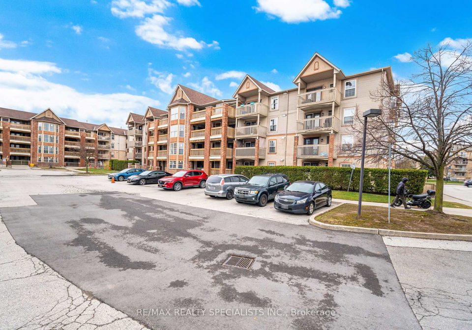 4003-kilmer-drive-burlington-ontario-w13457356