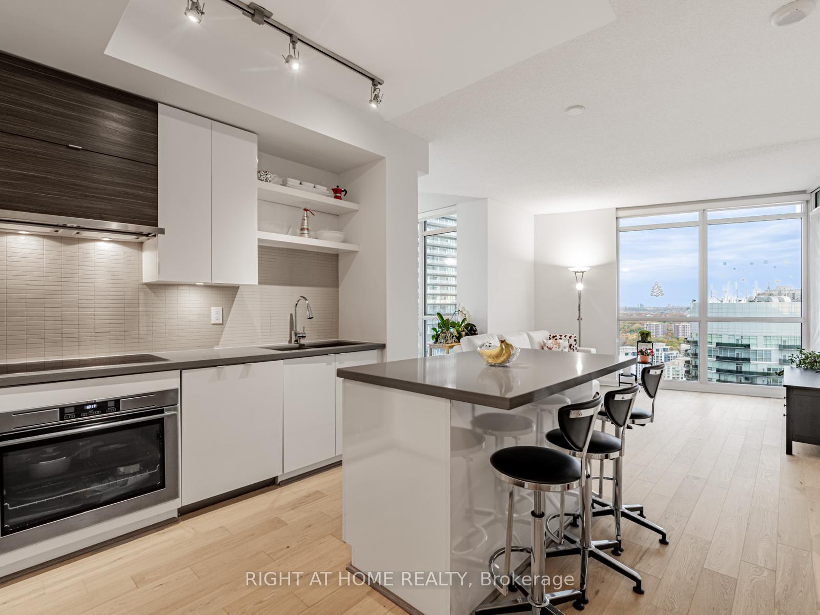 59-annie-craig-drive-etobicoke-ontario-w13457364